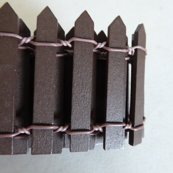 NEW FAIRY GARDEN VILLAGE MINIATURE WOOD FENCE BIRD BATH BICYCLE LOT - Picture 3 of 11